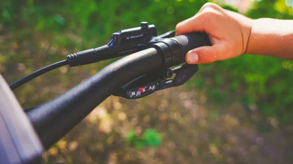 academy-bike-trail5_9-gang-kettenschaltung